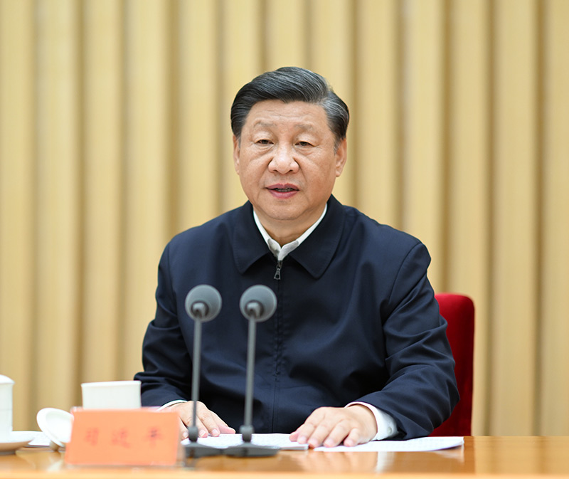 7月26日至27日，省部級主要領(lǐng)導(dǎo)干部“學(xué)習(xí)習(xí)近平總書記重要講話精神，迎接黨的二十大”專題研討班在京舉行。中共中央總書記、國家主席、中央軍委主席習(xí)近平在開班式上發(fā)表重要講話。新華社記者 謝環(huán)馳 攝