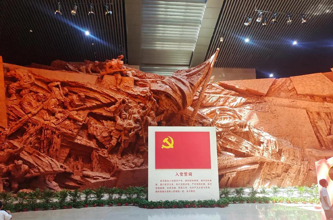 培訓(xùn)延安紅色基地活動(dòng)方案_延安紅色教育基地門(mén)票多少錢(qián)_延安紅色培訓(xùn)基地